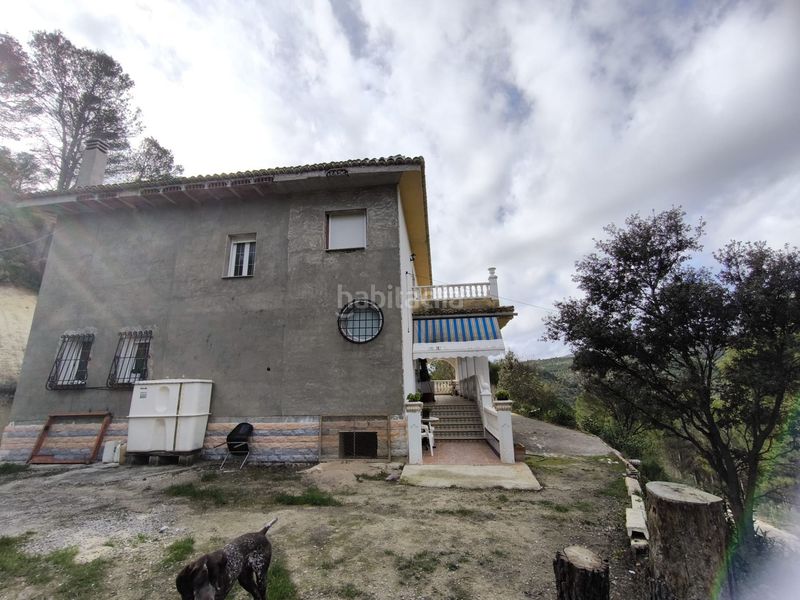 Foto 1a7040b2-4640-4a74-9ba5-6e9594968f8c. Casa amb calefacció a Batoi Alcoi