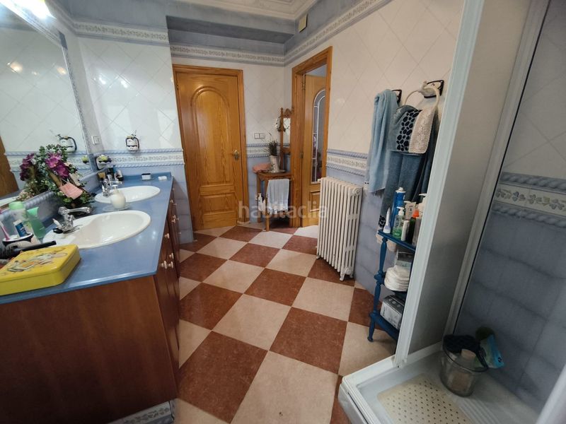 Foto a3c011de-f78e-4b1d-bebd-5600c2a28fac. Casa amb calefacció a Batoi Alcoi