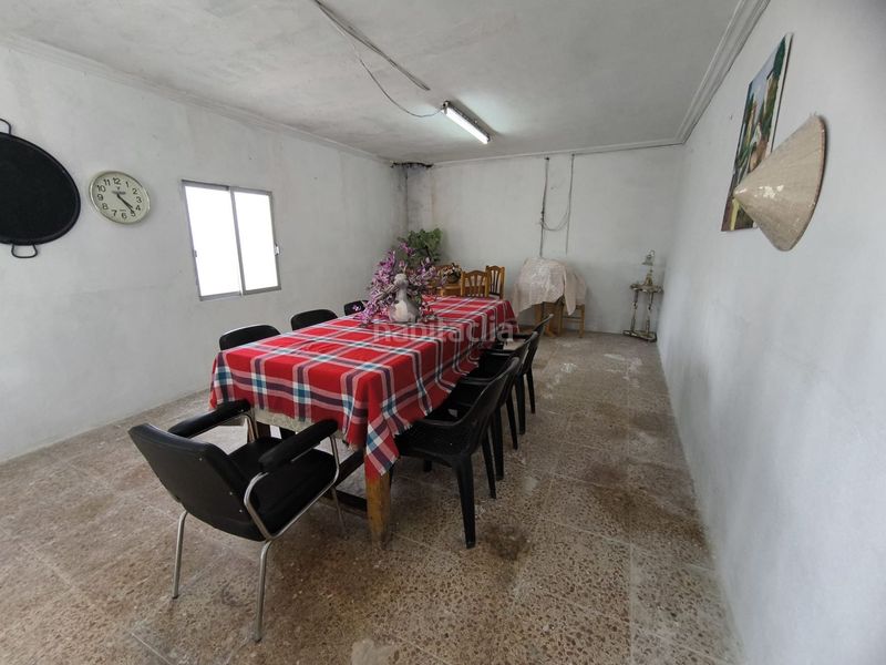 Foto a68605b8-5977-41ed-a2a1-7e82edf4aaa6. Casa amb calefacció a Batoi Alcoi