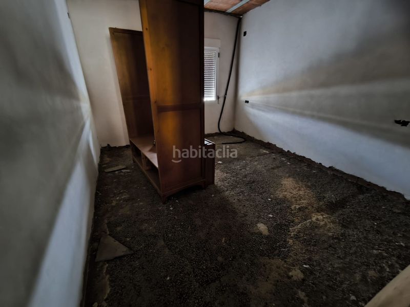 Foto d20abd59-8a8c-4d25-b35e-67f48b4b1889. Casa amb calefacció a Batoi Alcoi