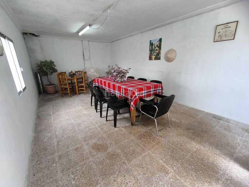 Foto f5b6b67a-2777-42b9-9b39-29261f99086f. Casa amb calefacció a Batoi Alcoi