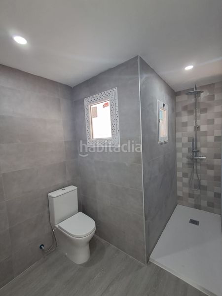 Foto e02597ba-9df4-4142-ada1-0fd00bd7f8a6. Pis a Eixample Alcoi