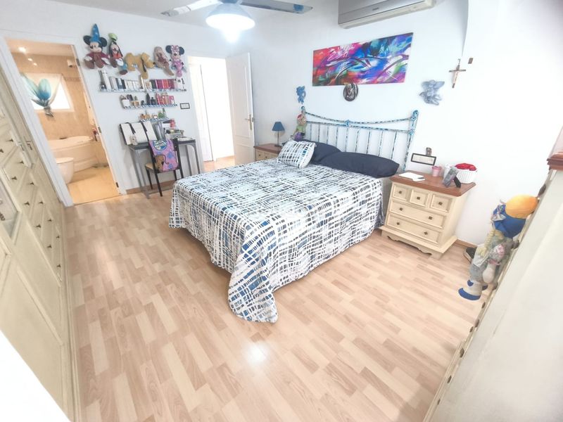 Foto add2857a-354a-42f5-b2ac-f98edbc553ee. Pis a Zona Nord Alcoi