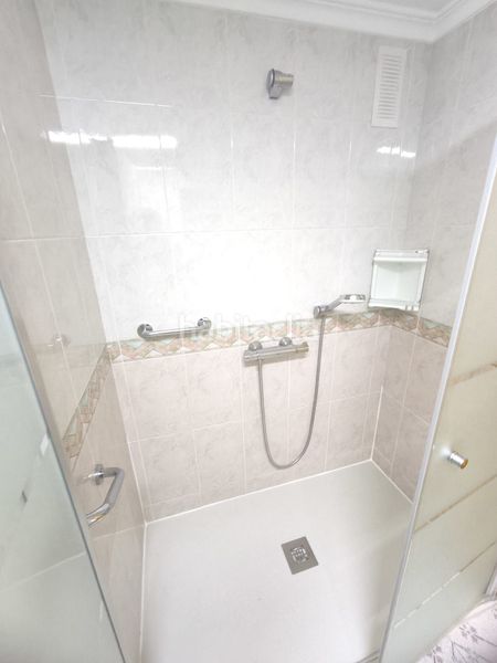 Foto 33207cd0-b9fa-4f33-b4dd-2186765d612f. Pis amb calefacció a Zona Nord Alcoi