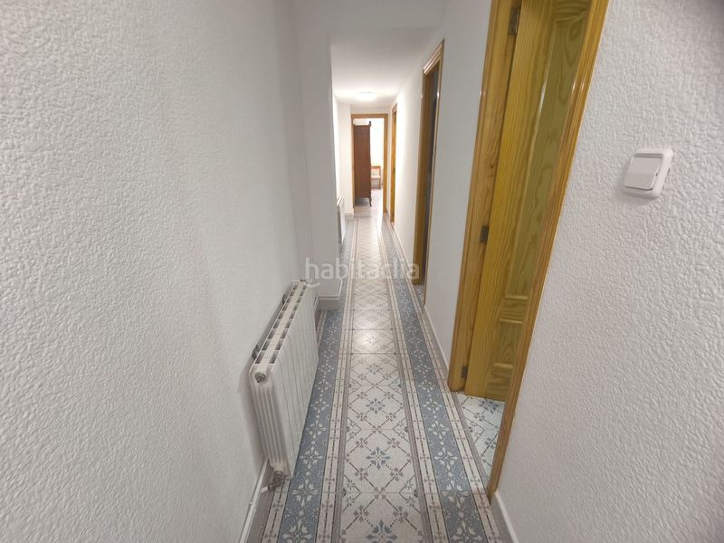 Foto fe886d91-8ff2-4b49-9519-9d4e35d9653b. Pis amb calefacció a Zona Nord Alcoi