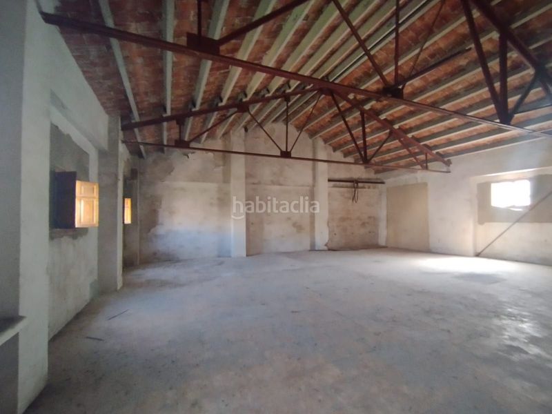 Foto 638312a2-e872-4614-92cb-1715e9f7c7f4. Nave industrial nave en zona viaducto de alcoy en Alcoi