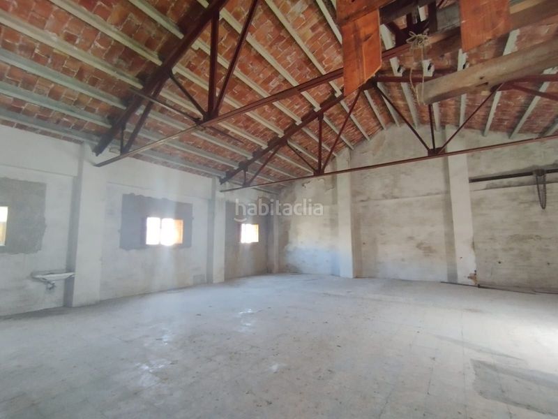 Foto b7935362-0cee-43ee-87d3-4644a6a5d402. Nave industrial nave en zona viaducto de alcoy en Alcoi