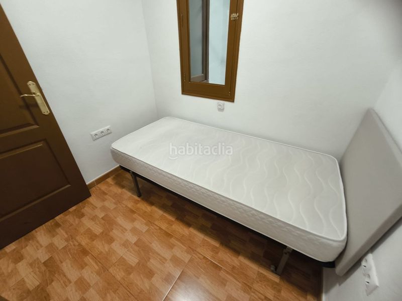 Foto b24a7a34-5468-4997-ad06-885f94926bb8. Rent flat in Eixample Alcoi