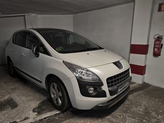 Parking voiture à Zona Nord