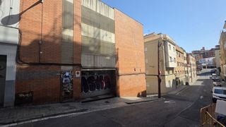 Aparcament cotxe a Carrer d'Arbós