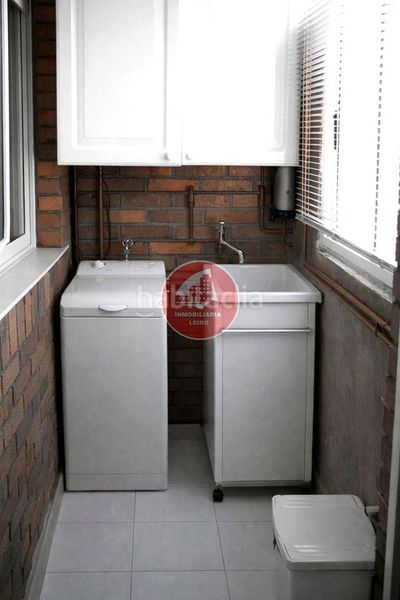 Foto aa18713b-e330-4763-8858-5c32998949e1. Pis amb aparcament a Teis Vigo