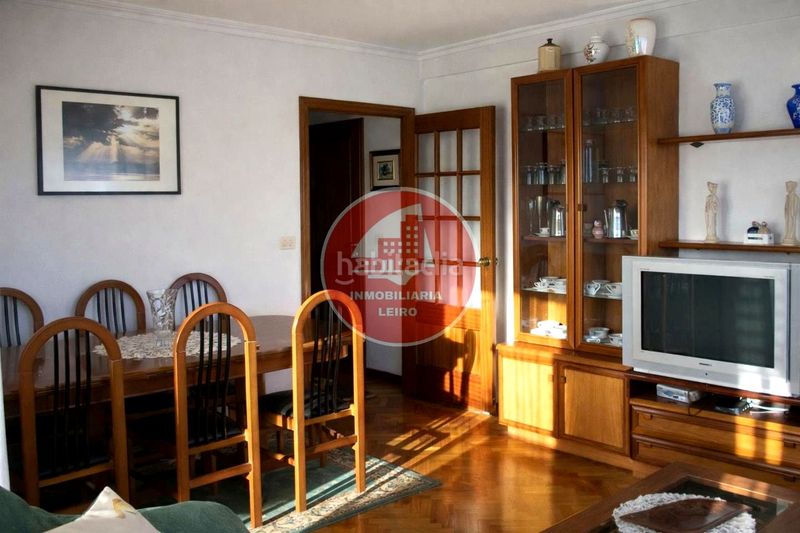 Foto fba83187-eb46-456f-b6a2-d936bfd3ac4a. Pis amb aparcament a Teis Vigo