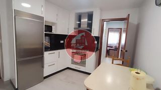 Lloguer Pis  Rúa mariscal pardo de cela. Alquiler temporada escolar 20262027