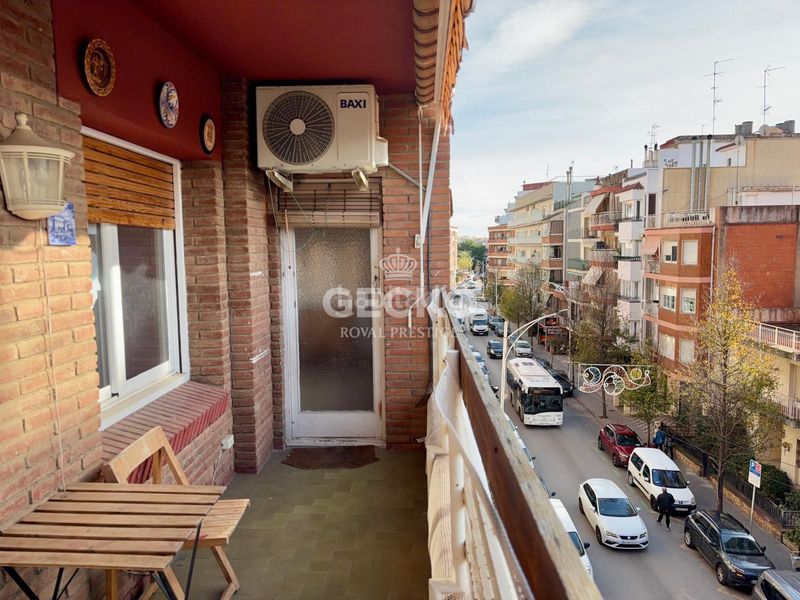 Foto 133a2324-a553-4404-bc27-f326c21216e0. Flat in Centre Pineda de Mar