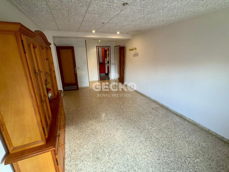 Foto d4396377-03df-44e6-9247-6330f4c17005. Flat in Centre Pineda de Mar