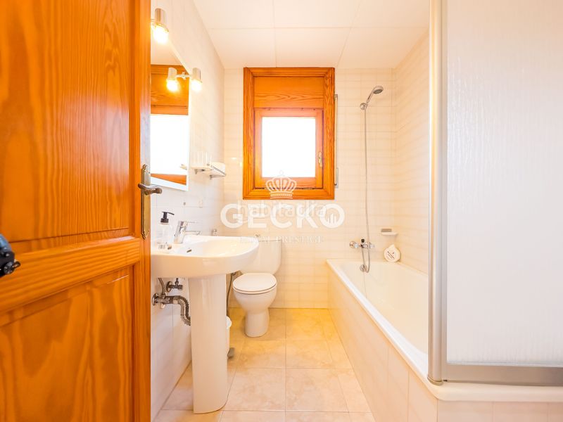 Foto f5bef67b-1767-4f84-b9cc-6b11fe2c17ce. Xalet a carrer holanda 3 a Canyelles Lloret de Mar
