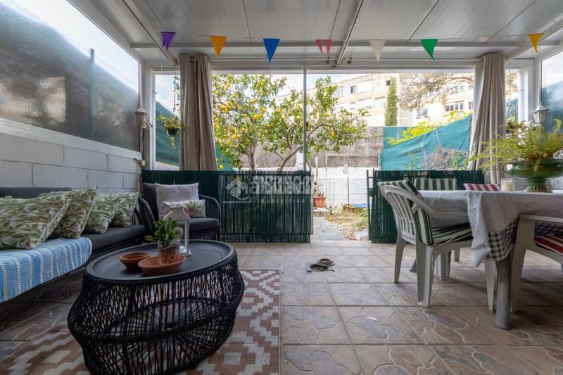 Foto 68bd95b9-e722-4f93-b26d-f40872599ad0. Casa aparellada a Campclar Tarragona