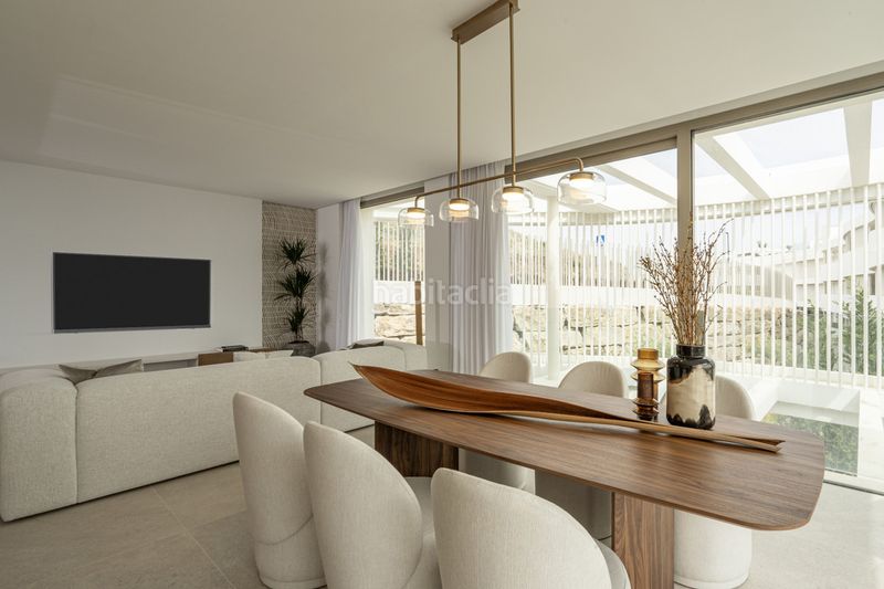 Foto 28892f7b-a56c-4553-98af-7dd4e4b0e6cc. Apartament amb piscina a Divina Pastora Marbella