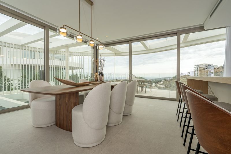 Foto 7c5cdfa4-a4df-4f35-b053-d438ff0e69b2. Apartament amb piscina a Divina Pastora Marbella