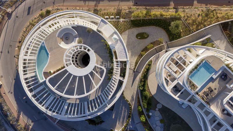 Foto 9d8f25f7-2966-4279-91ab-a2d172261f94. Apartament amb piscina a Divina Pastora Marbella