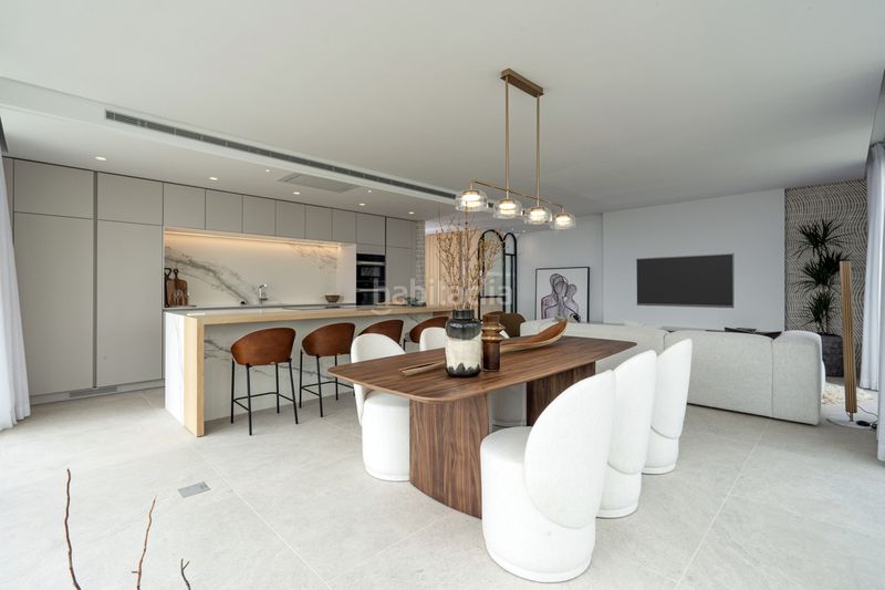 Foto df26d80b-a612-491d-a0bd-6974011d7d54. Apartament amb piscina a Divina Pastora Marbella