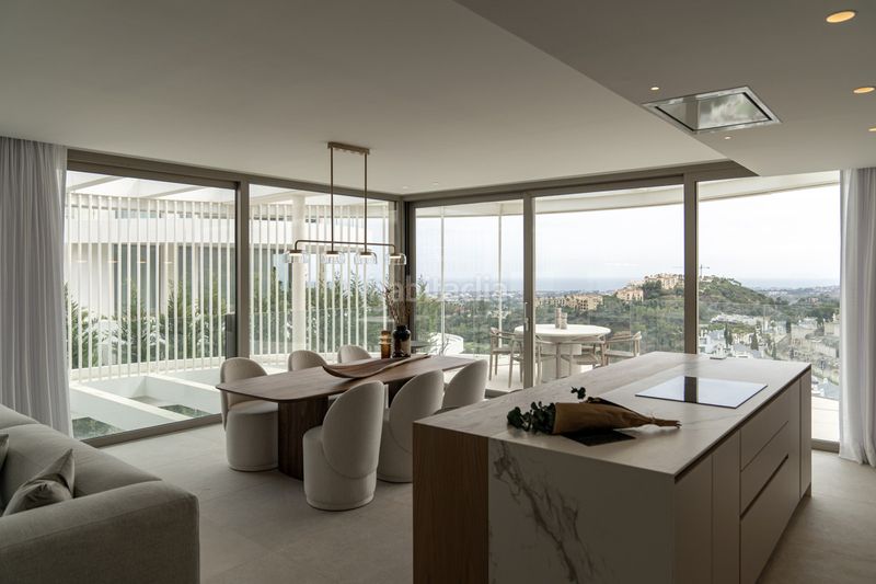 Foto e357f6af-8771-415e-b7ec-8c43d9ace172. Apartament amb piscina a Divina Pastora Marbella