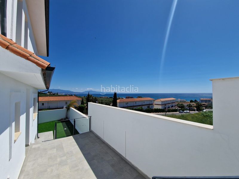 Foto 6663c7e0-d54b-4c33-8424-a382d59471a1. Casa adossada amb piscina a Manilva pueblo Manilva