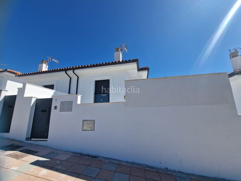 Foto 80c7443c-4f84-4afb-bef5-8466a27d1f23. Casa adossada amb piscina a Manilva pueblo Manilva