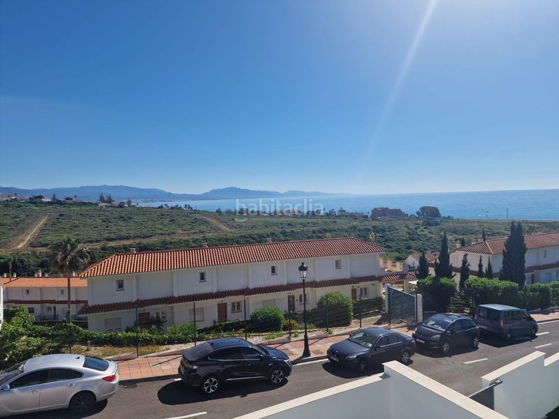 Foto c6eb599c-f5fd-43c1-bea1-3fdab597306f. Casa adossada amb piscina a Manilva pueblo Manilva