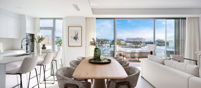 Foto 7f69135f-8505-4373-8636-9b47f0c8958a. Apartament amb piscina a Divina Pastora Marbella