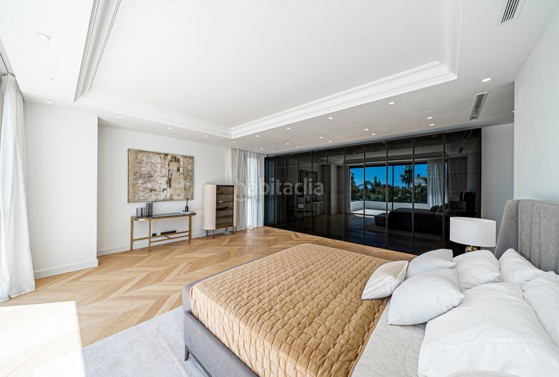 Foto 21d63d3a-7912-44a8-bb76-e08768607018. Xalet amb piscina a Divina Pastora Marbella