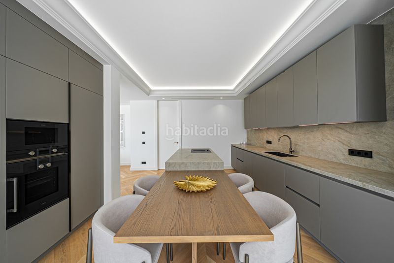 Foto 3e42da69-b042-47fc-a875-76fb478ef2f7. Xalet amb piscina a Divina Pastora Marbella