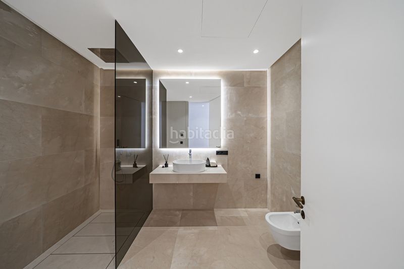 Foto 520d8795-4c91-424b-bf26-f126ba5d4d4a. Xalet amb piscina a Divina Pastora Marbella