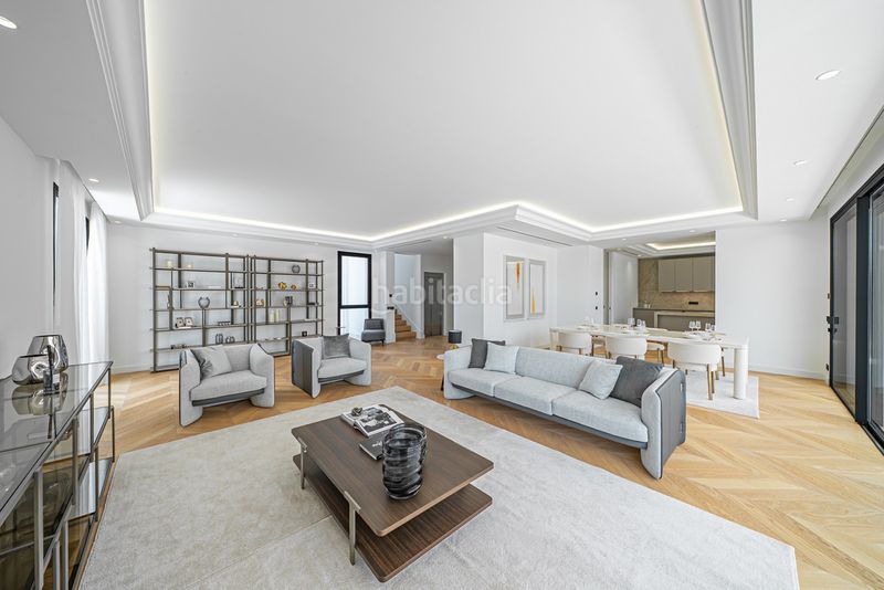 Foto 73fec815-8da6-4629-b3fc-1d2b3b4659bb. Xalet amb piscina a Divina Pastora Marbella