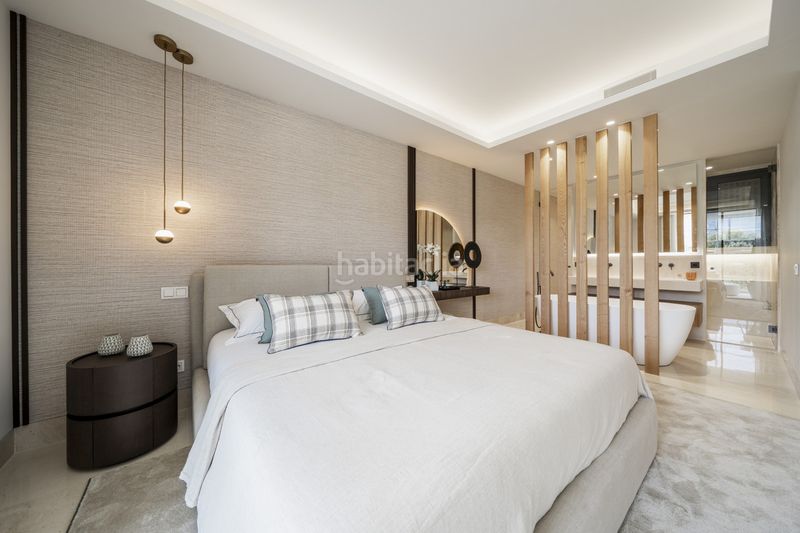 Foto 5e474d33-d60d-46d4-828e-1018d5b6dda0. Apartament amb aparcament piscina a Divina Pastora Marbella