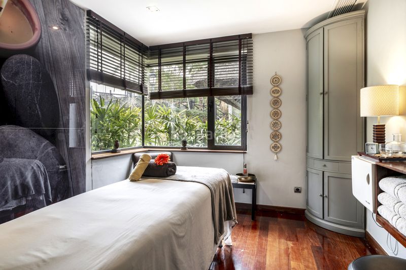 Foto 56871e99-3b55-4799-87e4-a35582b02a2a. Chalet en Centro Estepona