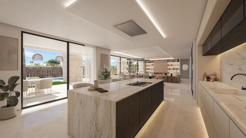 Foto d45f0267-2f4e-4e72-915c-aea9d071dd20. Chalet en Centro Estepona