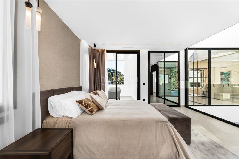 Foto 5b9d600b-0597-4077-9bb5-d0d2d1314fe5. Chalet en Centro Estepona