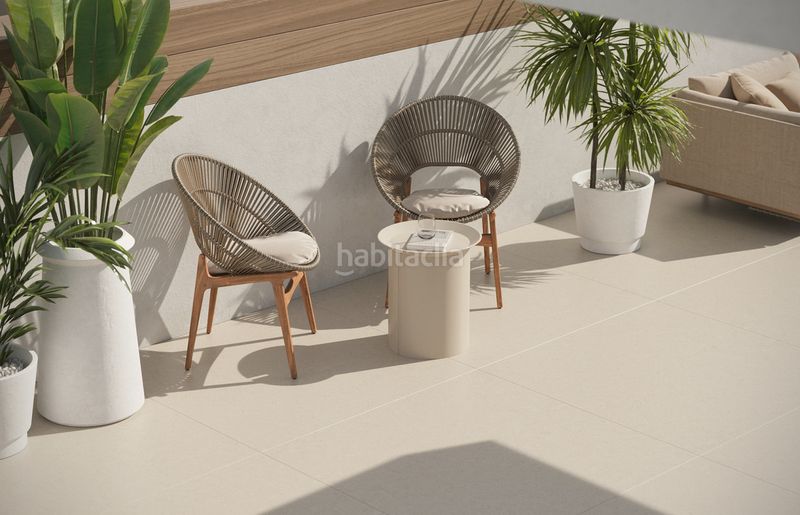 Foto 81e9b9d0-3246-4d72-b3d8-b0ad7247f3ed. Casa adossada amb piscina a Santa María Marbella