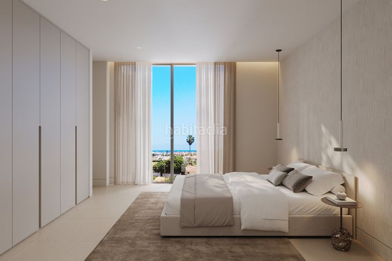 Foto a4fe6873-5f51-4685-9bef-2984e962eef0. Casa adossada amb piscina a Santa María Marbella