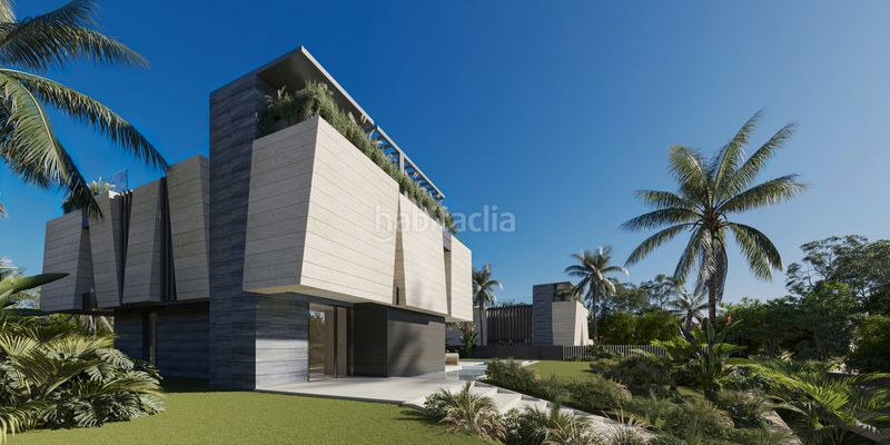 Foto bab90ee7-5ff6-49b0-a781-a1c6823c6964. Xalet amb piscina a Divina Pastora Marbella