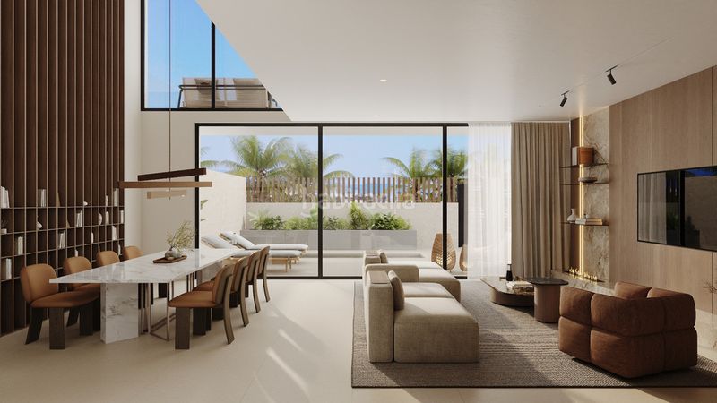 Foto 0acd5c1e-4f19-4268-9a5b-d7724224f969. Xalet amb piscina a Centro Histórico Málaga