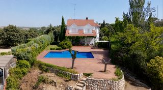 Xalet  Calle perdiz. Chalet independiente con piscina y naturaleza en cotorredondo