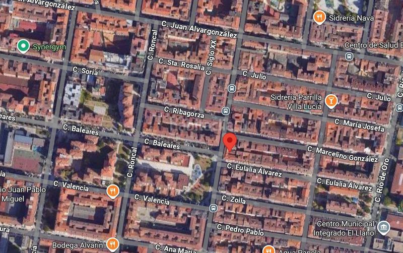 Foto f3041af7-22c7-4435-99db-e0db3a1230d3. Local comercial a avenida de schultz 137 a Llano Gijón