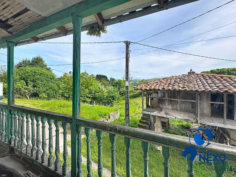 Foto a795d237-ae5f-4048-86af-21489dc5af90. Casa a calle rioseco 10 a Parroquias Norte Siero