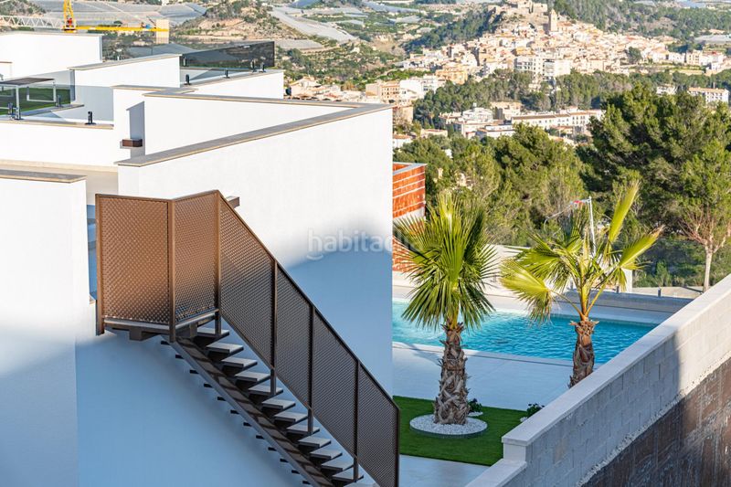 Foto c4658561-00d1-4280-bf24-5f8b60d8add0. Chalet en balcón de ponoig - Polop paradis - Polop hills Polop