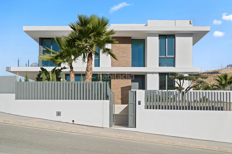 Foto 24a1e60c-822d-4bba-a3bd-2a694994ec7e. Chalet en Sierra Helada Benidorm
