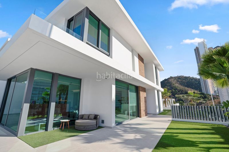Foto f3c15cd8-3893-4762-9b75-477286359d7d. Chalet en Sierra Helada Benidorm