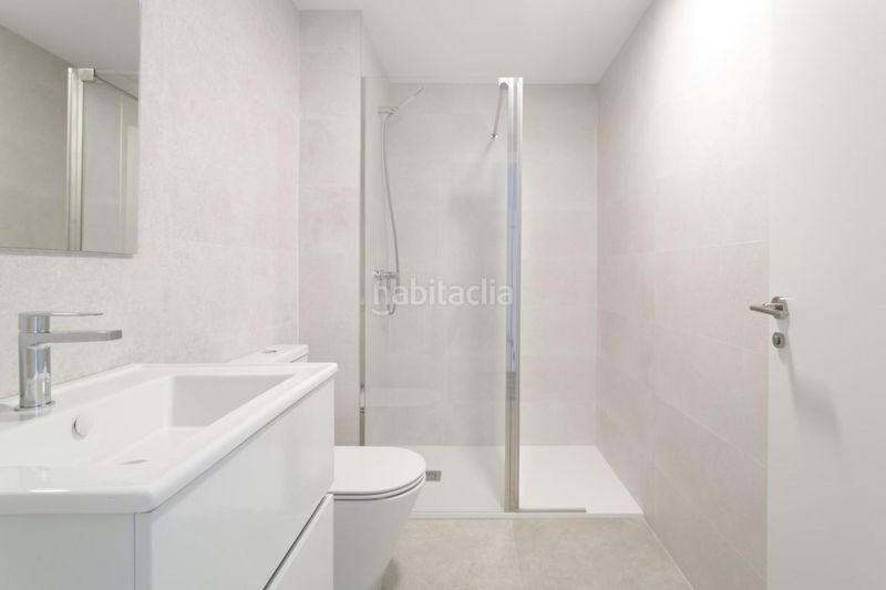 Foto f394acd4-1a69-45b1-8a38-365eb8d52703. Xalet amb piscina a balcón de Finestrat-terra marina Finestrat