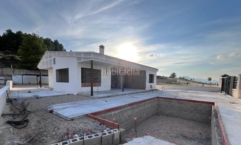 Foto 0c78ce0b-9cda-4aff-b7ea-e927361d3bf2. Xalet a Penàguila